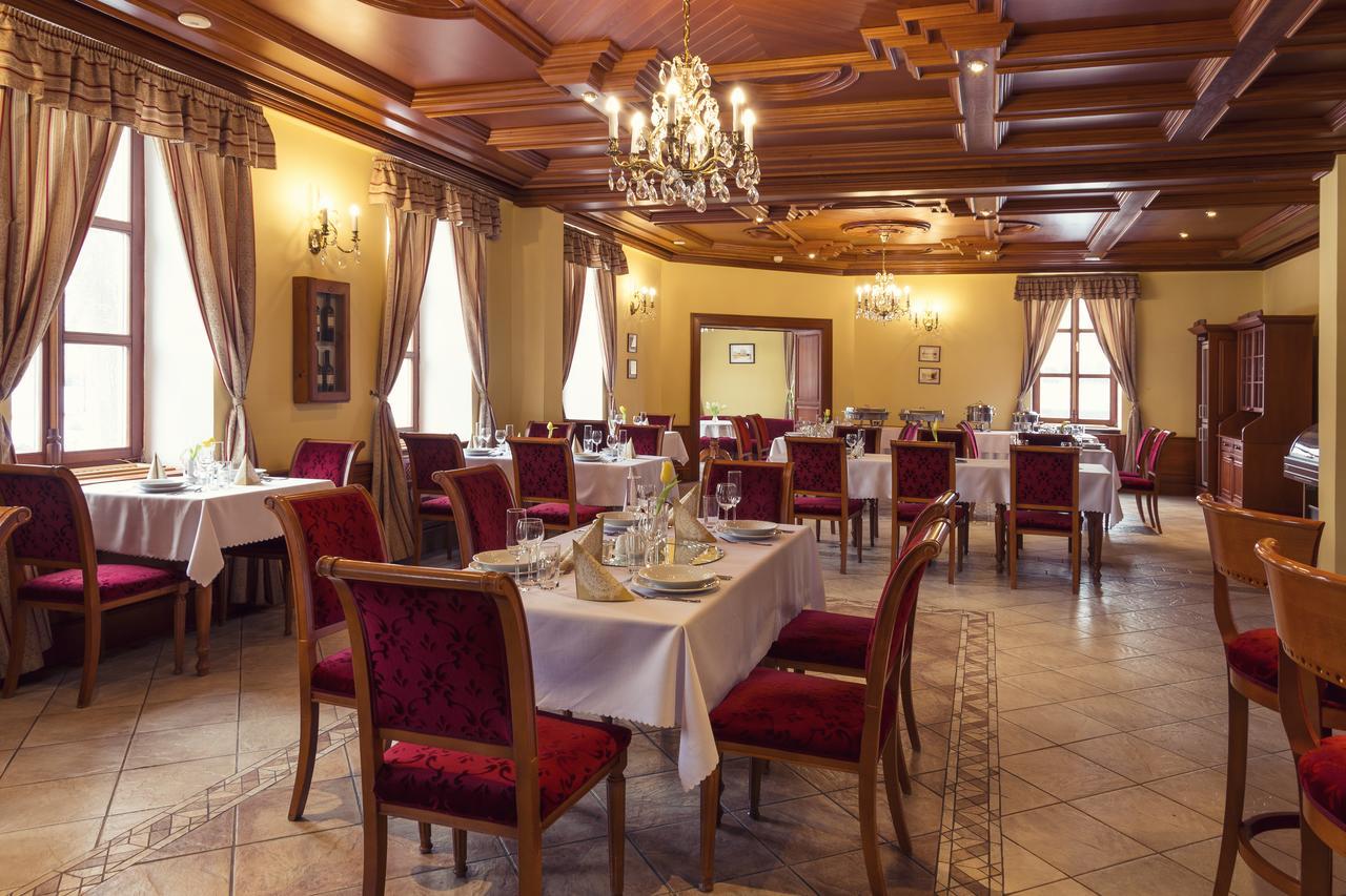 Wellness Hotel Kastiel Jaslovské Bohunice Zewnętrze zdjęcie